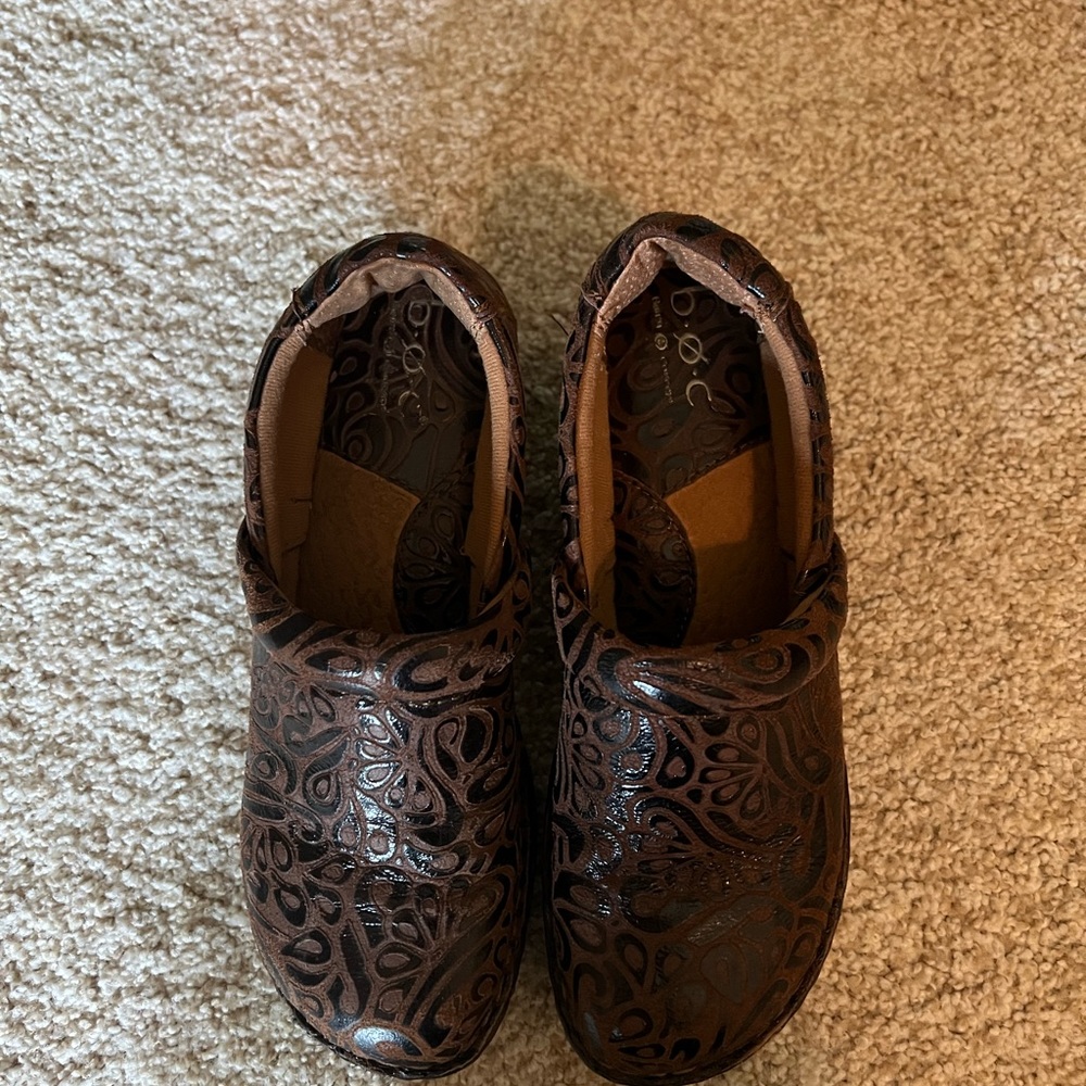 Comfy Clogs - image 3